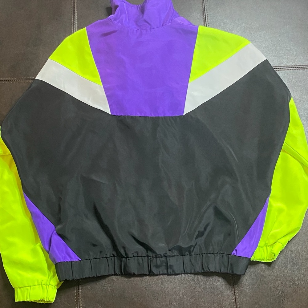 Jacket - Picture 2 of 4